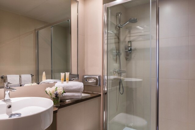 オテル デ ヌーヴ ル マレ バイ ハッピーカルチャー