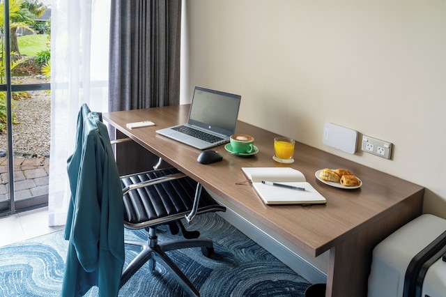 ホリデイ イン オークランド エアポート by IHG