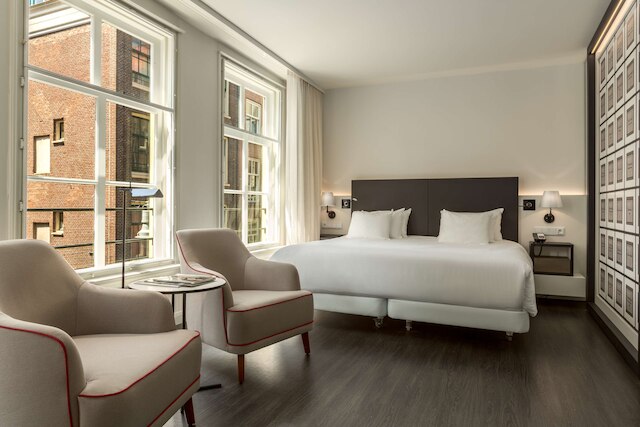 NH コレクションアムステルダム バルビゾン パレス