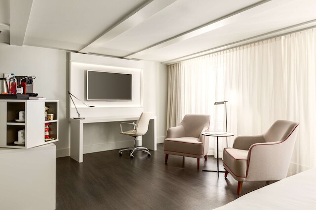 NH コレクションアムステルダム バルビゾン パレス