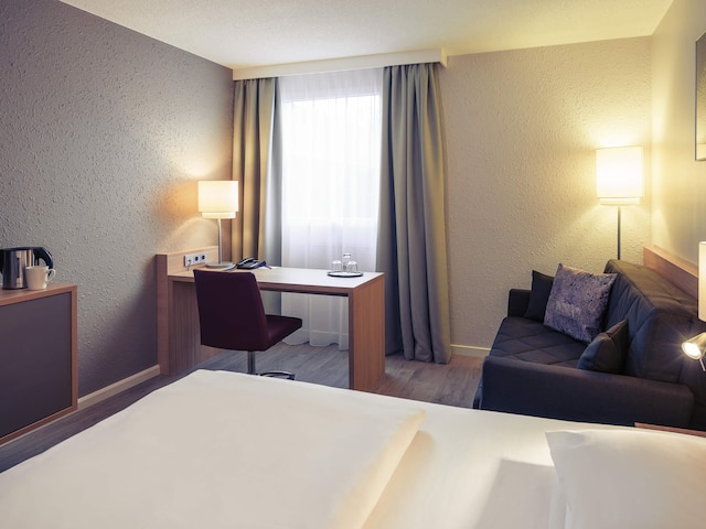 フュルター ホテル メルキュール ニュルンベルク ウエスト