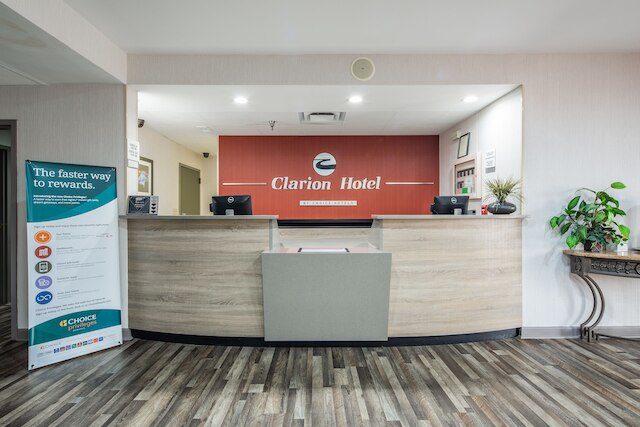 クラリオン イン ニア ルックアウト マウンテン