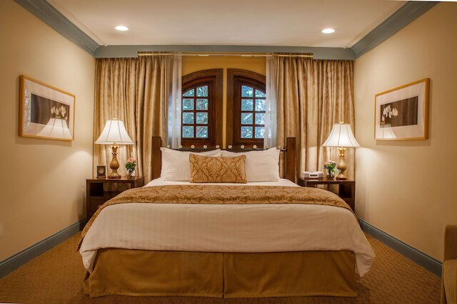 ベスト ウエスタン プラス サンセット プラザ ホテル