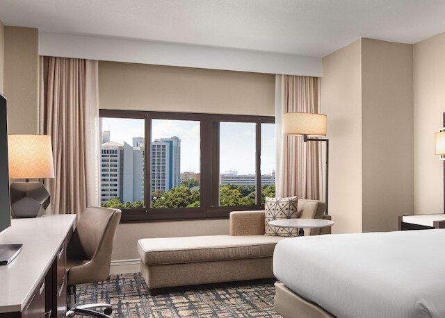 ヒルトン オーランド レイク ブエナ ビスタ - ディズニー スプリングス® エリア