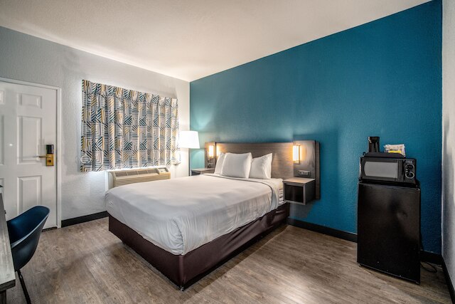 スタジオ 6 スイーツ ローンデール カリフォルニア - サウス ベイ