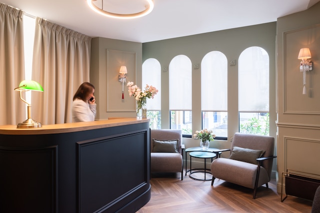 ホテル アストン