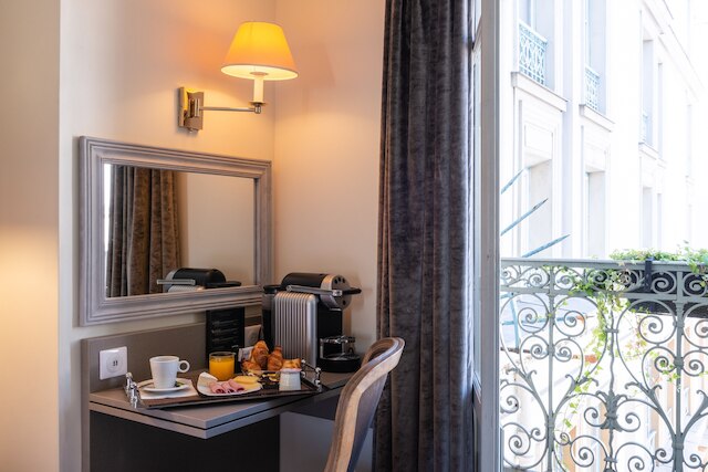 ホテル アストン