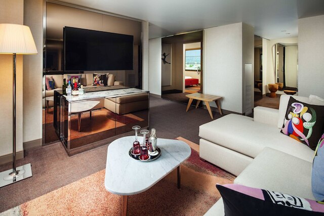 SLS ホテル ラグジュアリー コレクション ホテル ビバリー ヒルズ