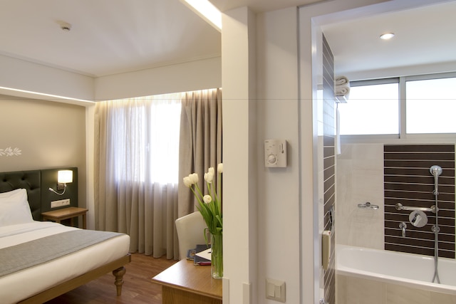 ティタニア ホテル