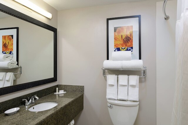 フェアフィールド イン & スイーツ サンディエゴ オールド タウン