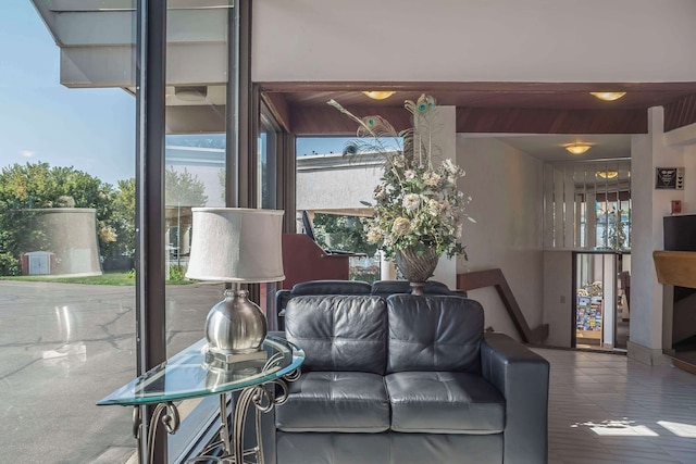 ロードウェイ イン フォールズビュー