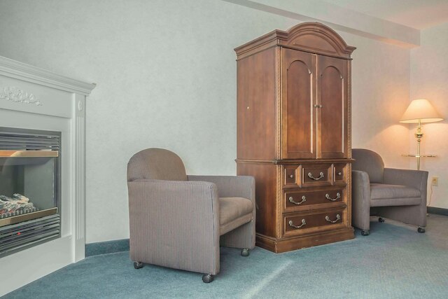 ロードウェイ イン フォールズビュー