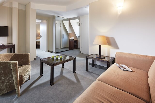 ホテル レジェント コンタデス