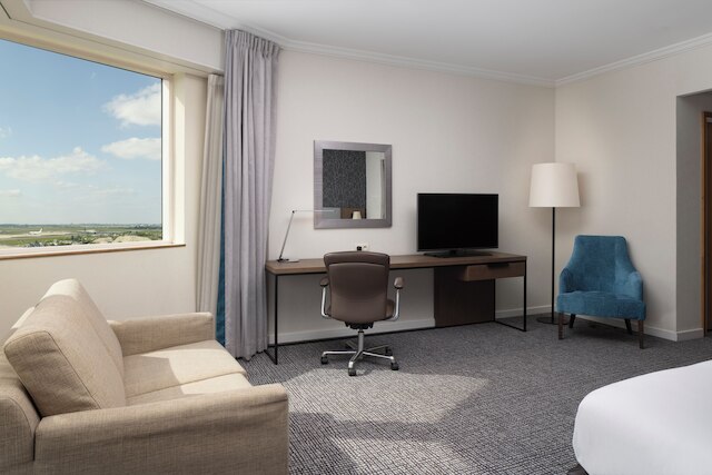 ヒルトン パリ シャルル ドゴール エアポート