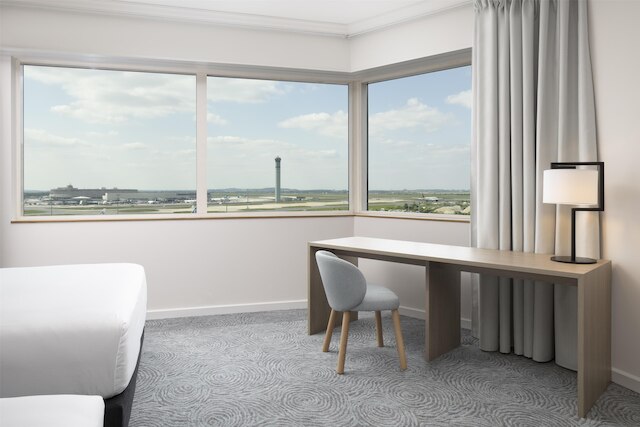 ヒルトン パリ シャルル ドゴール エアポート