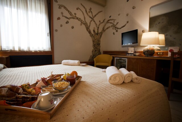 ホテル ディプロマティック