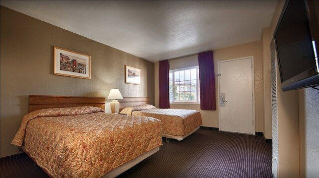 シビック センター イン