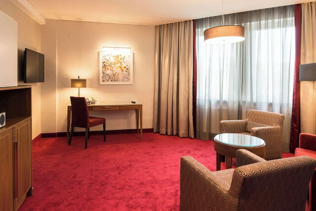 ベストウェスタン プラス ホテル サンクト ラファエル