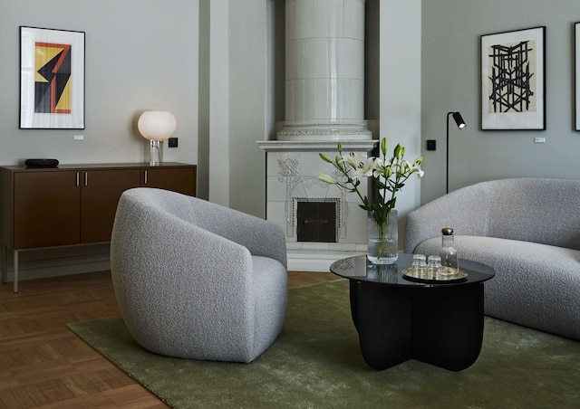 ソロ ソコス ホテル トルニ