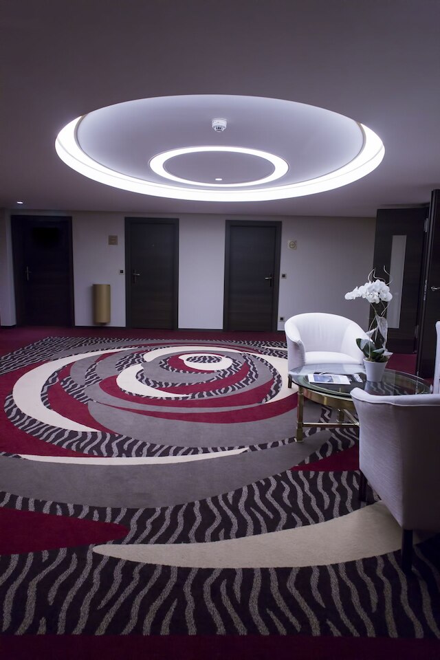 ル ロイヤル ホテルズ & リゾーツ