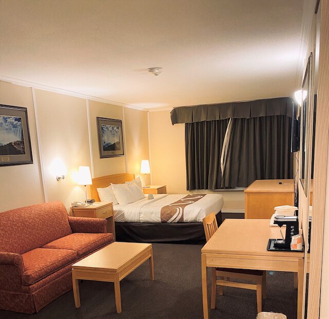 クオリティ イン & スイーツ