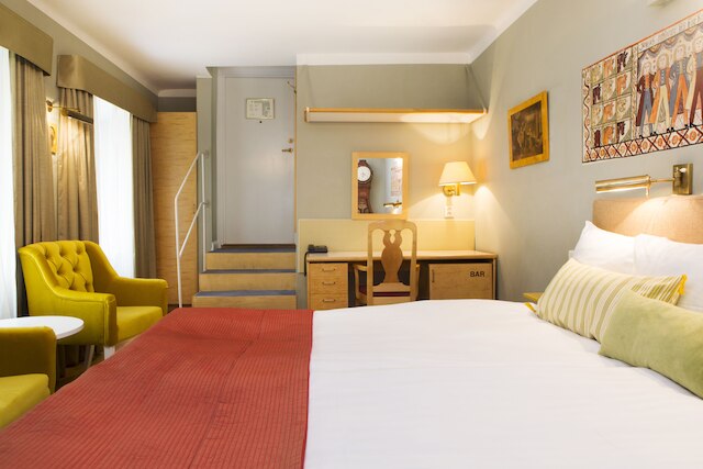 レディー ハミルトン ホテル