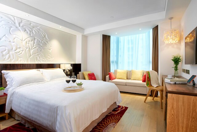 ワーニー ホテル (香港華美酒店)