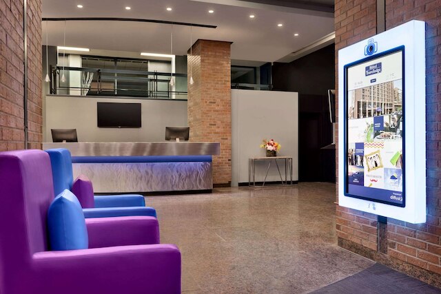 トラベロッジ ホテル バイ ウィンダム モントリオール センター