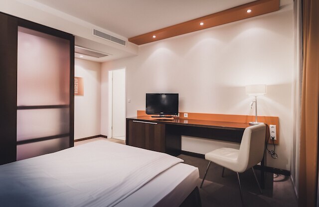 エラヤ ホテル シュトゥットガルト ルートヴィヒスブルク エーマルス アバッコ バイ リラーノ