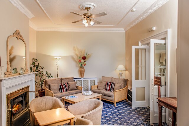 ベストウェスタン ニュー ホルムウッド ホテル