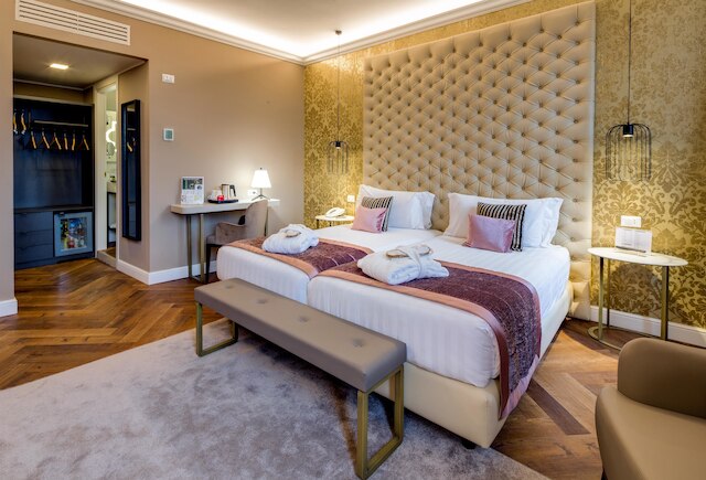 CHC コンチネンタル、BW プレミア コレクション