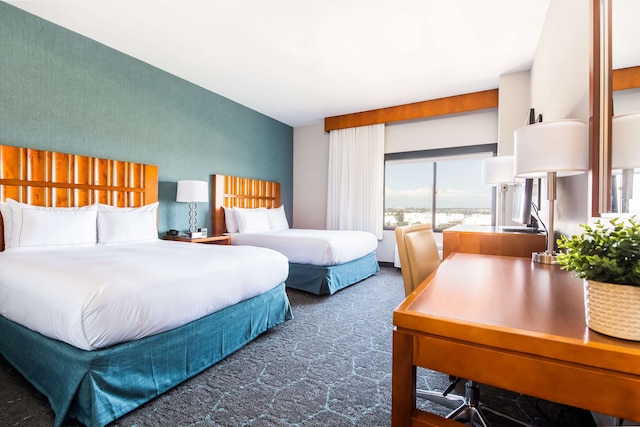 ダブルツリー バイ ヒルトン カーソン