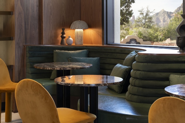 スカイロックセドナ, トリビュートポートフォリオホテル