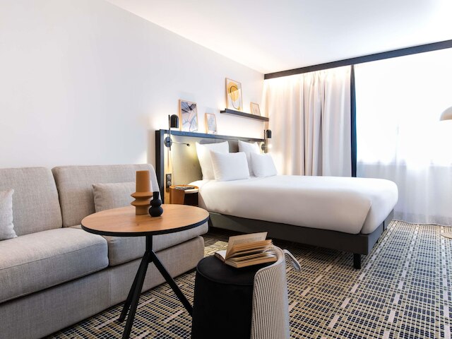 メルキュール パリ ベルシー ビブリオテック