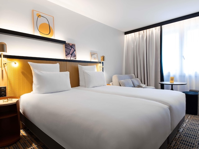 メルキュール パリ ベルシー ビブリオテック