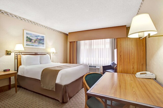 トラベロッジ バイ ウィンダム シアトル バイ ザ スペース ニードル