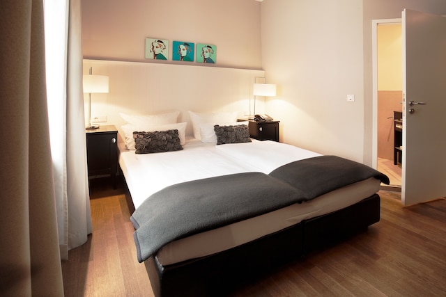 ビクトリア ホテル (开平维多利酒店)