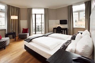 ビクトリア ホテル (开平维多利酒店)