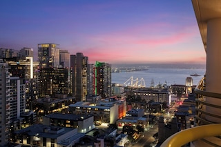 コートヤード バイ マリオット サンディエゴ ダウンタウン リトルイタリー