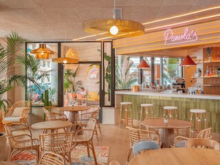 ナイス パム ホテル