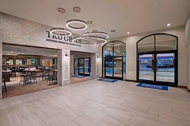 フォー ポインツ バイ シェラトン アナハイム