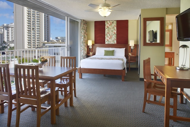 パシフィック モナーク ホテル