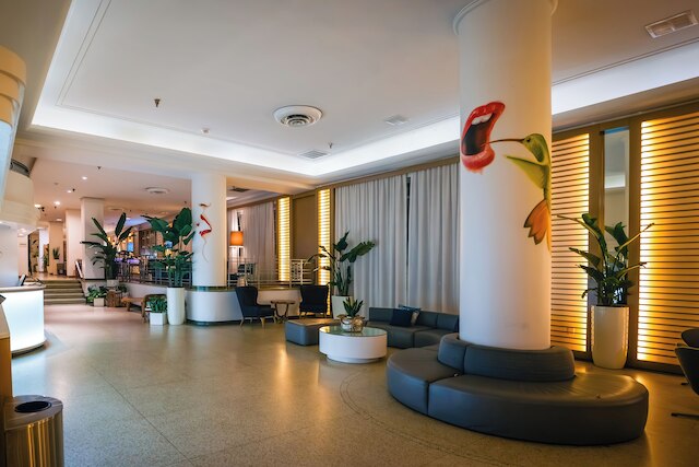 マーセイユズ ビーチフロント ホテル