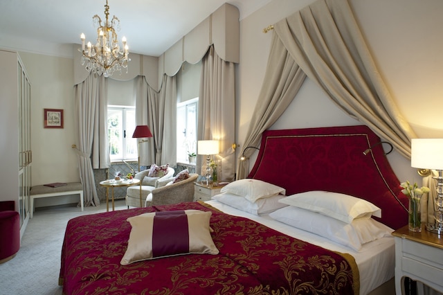 シュロス メンヒシュタイン ホテル