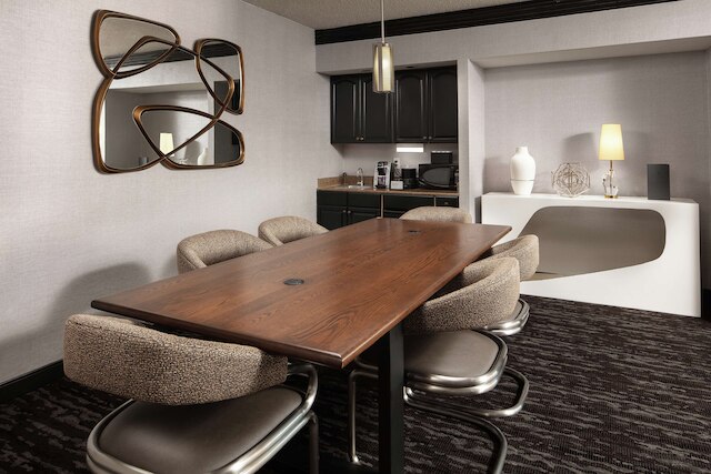 エンバシー・スイーツ バイ ヒルトン クリスタル シティ ナショナル エアポート