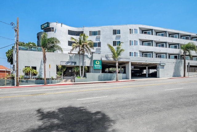 クオリティ イン & スイーツ ハーモサ ビーチ