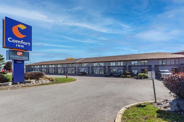 コンフォート イン エアポート ウェスト