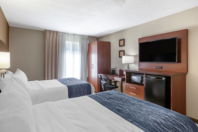 コンフォート イン エアポート ウェスト