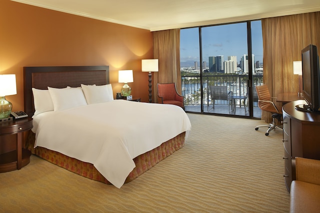 ヒルトン・ハワイアン・ビレッジ・ワイキキ・ビーチ・リゾート