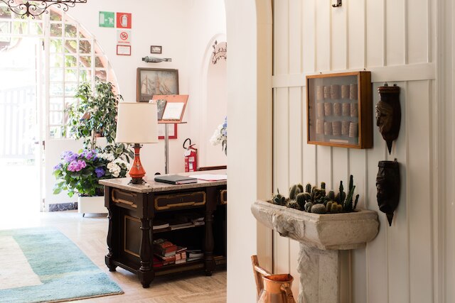 アルベルゴ クアトロ フォンターネ - レジデンツァ デポカ